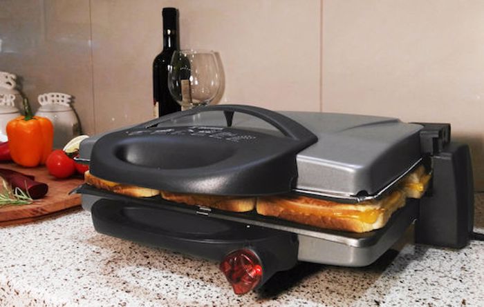 TOSTIERA PsISTIERA 185 SERTON 1800W GRI